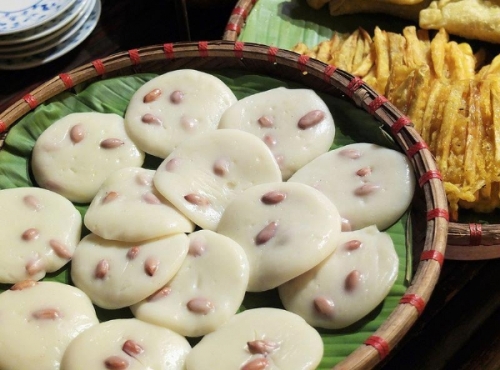 Cách làm bánh đúc lạc ngon với hướng dẫn đơn giản nhất