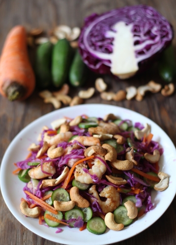 Salad bắp cải tím hạt điều