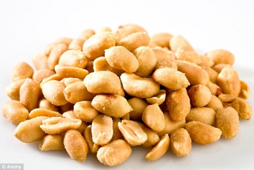 Đậu phọng giúp ngăn ngừa ngộ độc thức ăn