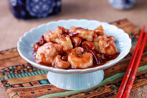Học cách làm món tôm rim hạt điều ngon miệng đãi cả nhà